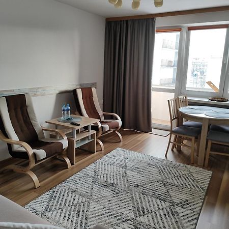 Apartament Praski 5 Minut Od Metra I Starego Miasta Spacerem Do Zoo I Konesera Varsóvia Exterior foto